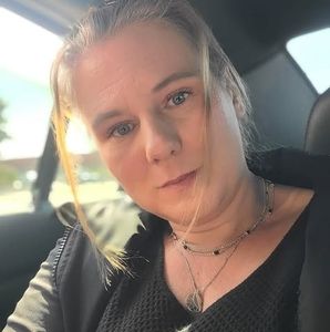 Meet your Posher, Chelsey